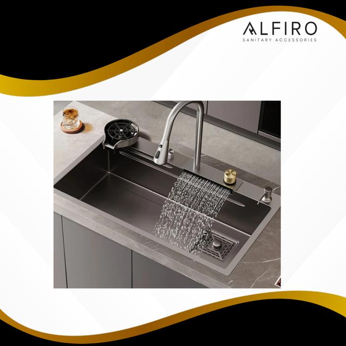 Ccf7cb8608174586af9e252d409e2acf